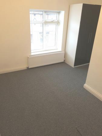 1 bedroom Flat to let in Parson Street, Tamworth, B77