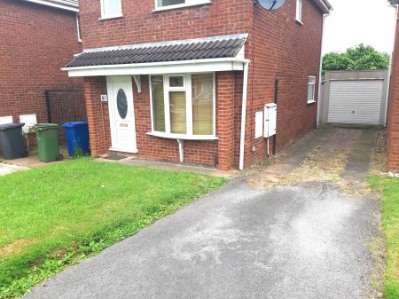3 bedroom Semi-detached house to let in Brendon, Tamworth, B77