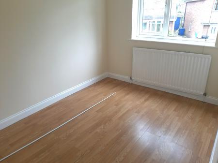 3 bedroom Semi-detached house to let in Brendon, Tamworth, B77
