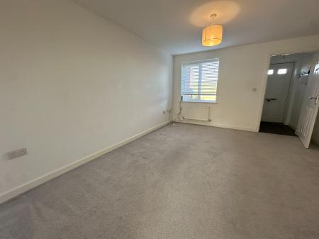 3 bedroom Terraced House to let in Lillingstone Avenue, Tamworth, B79