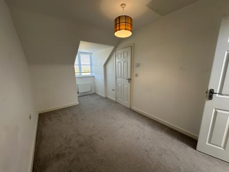 3 bedroom Terraced House to let in Lillingstone Avenue, Tamworth, B79