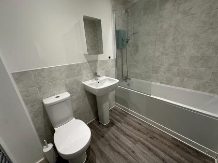 3 bedroom Terraced House to let in Lillingstone Avenue, Tamworth, B79