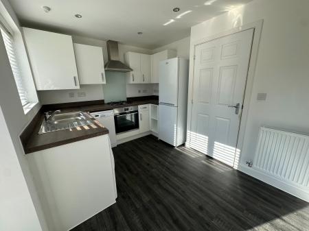 3 bedroom Terraced House to let in Lillingstone Avenue, Tamworth, B79