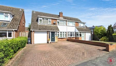 3 bedroom Semi-detached house for sale in Goodere Drive, Polesworth, B78
