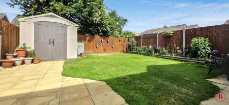 3 bedroom Semi-detached house for sale in Goodere Drive, Polesworth, B78