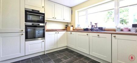 3 bedroom Semi-detached house for sale in Goodere Drive, Polesworth, B78