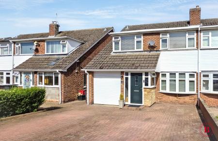 3 bedroom Semi-detached house for sale in Goodere Drive, Polesworth, B78
