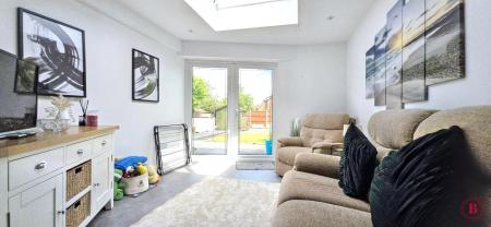 3 bedroom Semi-detached house for sale in Royal Meadow Drive, Atherstone, CV9