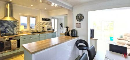 3 bedroom Semi-detached house for sale in Royal Meadow Drive, Atherstone, CV9