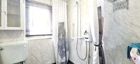 2 bedroom Park home for sale in Moor Lane, Amington, B77