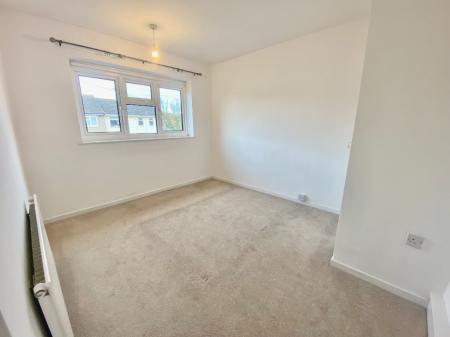 3 bedroom Terraced House to let in Arnold Close, Tamworth, B79