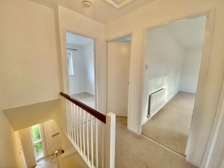 3 bedroom Terraced House to let in Arnold Close, Tamworth, B79