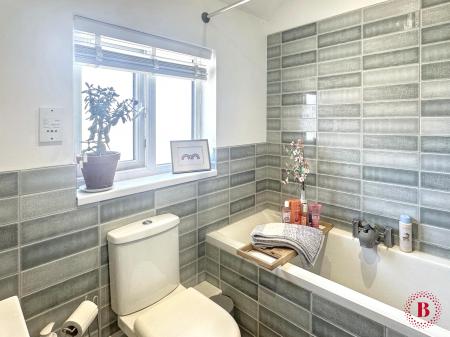 3 bedroom Detached house for sale in Dennis Street, Hugglescote, Coalville - Leicestershire, LE67