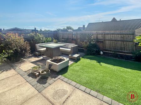 3 bedroom Detached house for sale in Dennis Street, Hugglescote, Coalville - Leicestershire, LE67