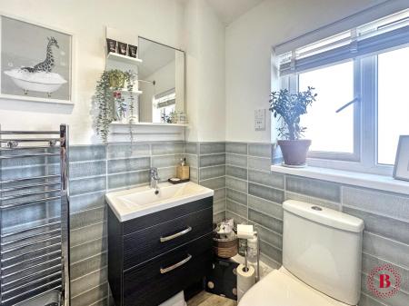 3 bedroom Detached house for sale in Dennis Street, Hugglescote, Coalville - Leicestershire, LE67