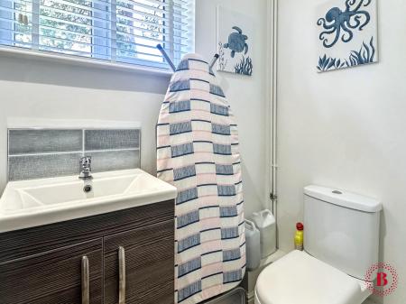 3 bedroom Detached house for sale in Dennis Street, Hugglescote, Coalville - Leicestershire, LE67