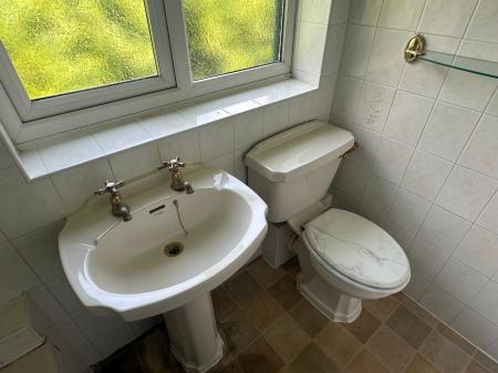 3 bedroom Semi-detached house to let in Comberford Road, Tamworth, B79