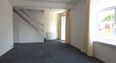 3 bedroom Semi-detached house to let in Wilnecote Lane, Tamworth, B77