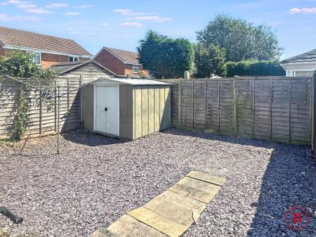 2 bedroom End of terrace house for sale in Campion Drive, Kettlebrook, Tamworth, B77