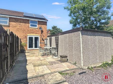 2 bedroom End of terrace house for sale in Campion Drive, Kettlebrook, Tamworth, B77