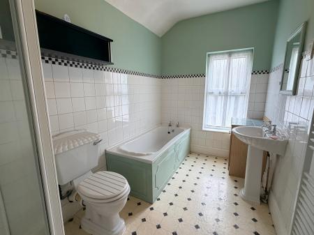 2 bedroom Terraced House to let in Ludgate, Tamworth, B79