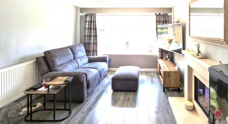 3 bedroom Detached house for sale in Cromwell Road, Tamworth, B79