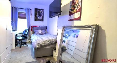 3 bedroom Terraced House to let in Amington Road, Amington, B77