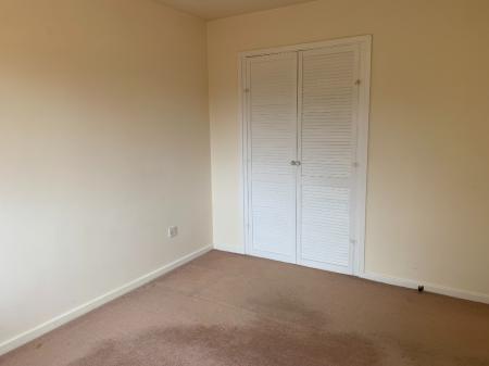 1 bedroom Flat to let in Exeter Drive, Tamworth, B79