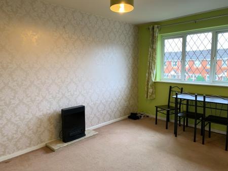 1 bedroom Flat to let in Exeter Drive, Tamworth, B79