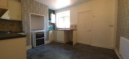 3 bedroom Terraced House to let in Cross Street, Kettlebrook, Tamworth, B77