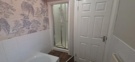 3 bedroom Terraced House to let in Cross Street, Kettlebrook, Tamworth, B77