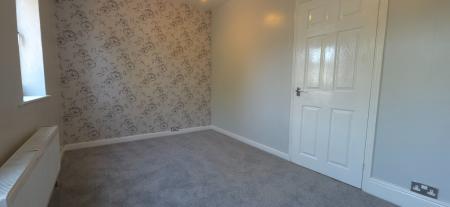 3 bedroom Terraced House to let in Cross Street, Kettlebrook, Tamworth, B77