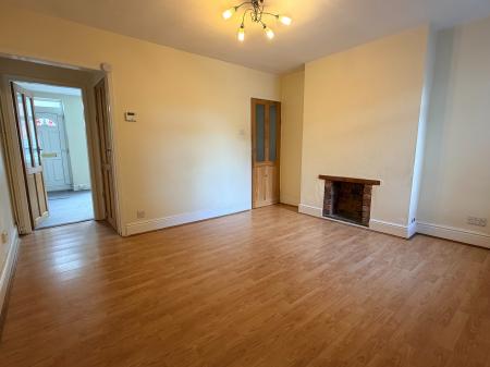 2 bedroom Terraced House to let in Smith Street, Wood End, Atherstone, CV9