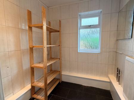 2 bedroom Terraced House to let in Smith Street, Wood End, Atherstone, CV9