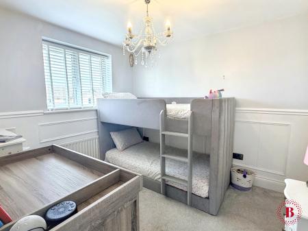 3 bedroom Detached house for sale in Manta Road, Dosthill, Tamworth, B77
