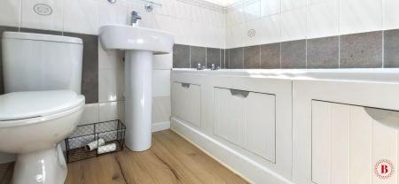2 bedroom End of terrace house for sale in Blackfriars Close, Tamworth, B79