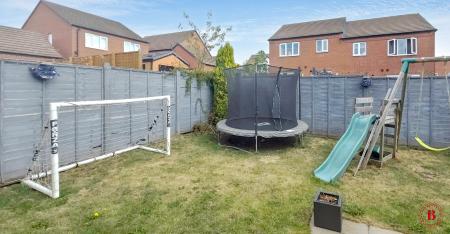 3 bedroom End of terrace house for sale in Meadow Way, Tamworth, B79