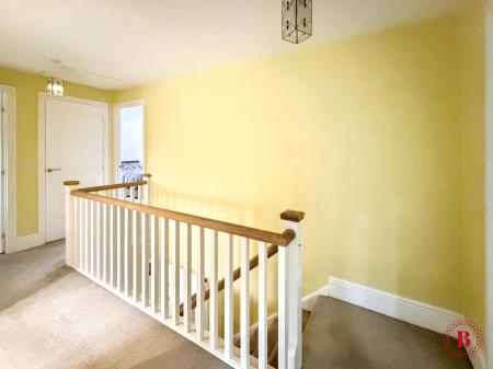 4 bedroom Detached house to let in Alstonefield Close, Amington, Tamworth, B77