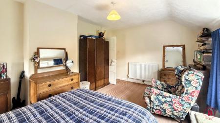 2 bedroom Semi-detached house for sale in Stud Farm Drive, Bonehill, Tamworth, B78