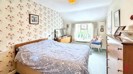 2 bedroom Semi-detached house for sale in Stud Farm Drive, Bonehill, Tamworth, B78