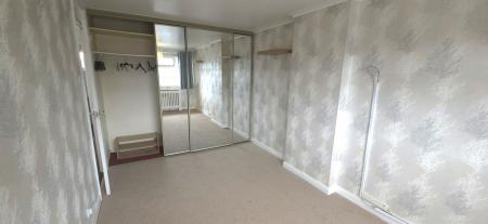 3 bedroom Semi-detached house to let in Castlehall, Tamworth, B77