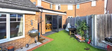 3 bedroom Semi-detached house for sale in Southwick Drive, Tamworth, B77