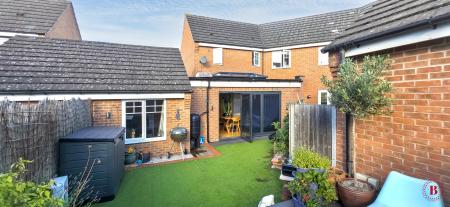 3 bedroom Semi-detached house for sale in Southwick Drive, Tamworth, B77