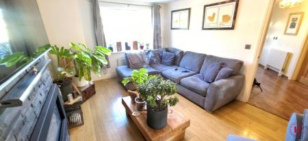 3 bedroom Semi-detached house for sale in Southwick Drive, Tamworth, B77