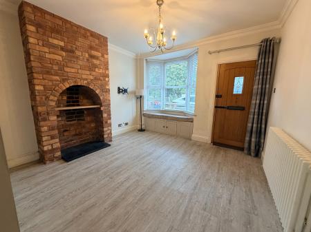 3 bedroom Terraced House to let in Park Street, Tamworth, B79