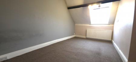 1 bedroom Flat to let in Glascote Road, Tamworth, B77