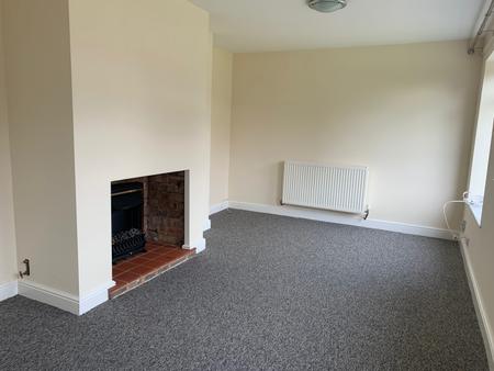 3 bedroom Semi-detached house to let in Coronation Avenue, Tamworth, B78