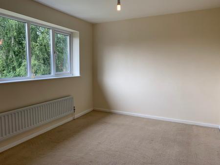 3 bedroom Semi-detached house to let in Coronation Avenue, Tamworth, B78