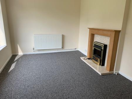 3 bedroom Semi-detached house to let in Coronation Avenue, Tamworth, B78
