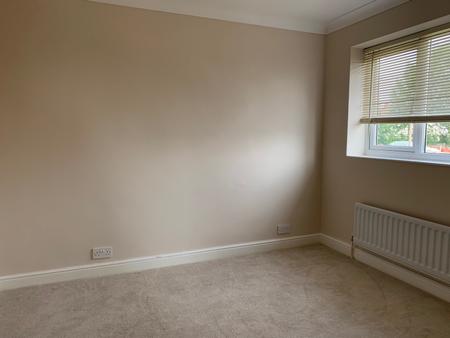 3 bedroom Semi-detached house to let in Coronation Avenue, Tamworth, B78